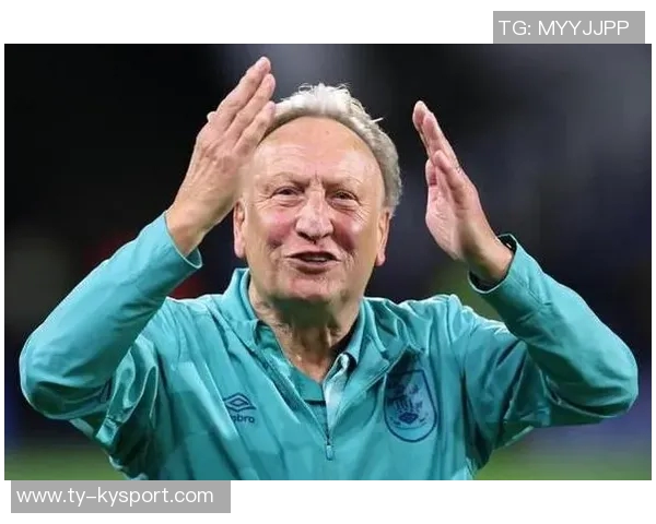 沃诺克幽默回应曼联困境愿意无偿执教助球队渡过难关