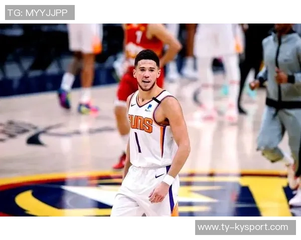 太阳队公布新赛季首发阵容布克领衔阿伦邓恩狄龙伊戈达罗齐上阵