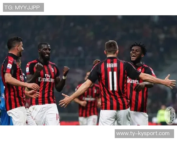 评论员分析弗兰克使用带枪手logo杯子是否合适赢球才是关键因素 评论员分析弗兰克使用带枪手logo杯子是否合适赢球才是关键因素